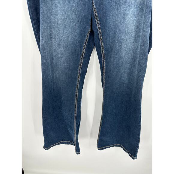 Torrid Medium Wash Luxe Slim Boot Cut Plus Size Jeans Women's Size 22R - Picture 3 of 8